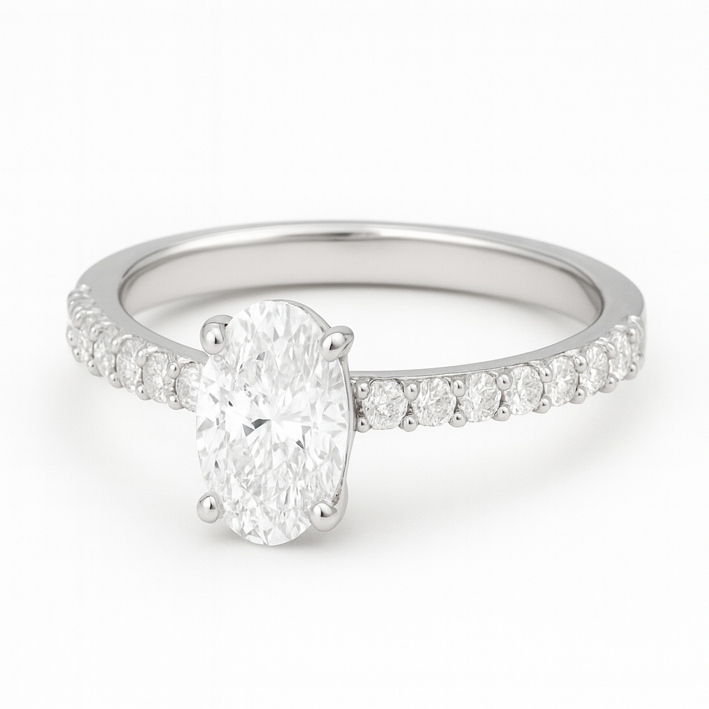 Rianne Oval Diamond Pavé Ring