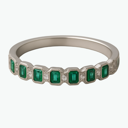 RIANNE Emerald Statement Bangle