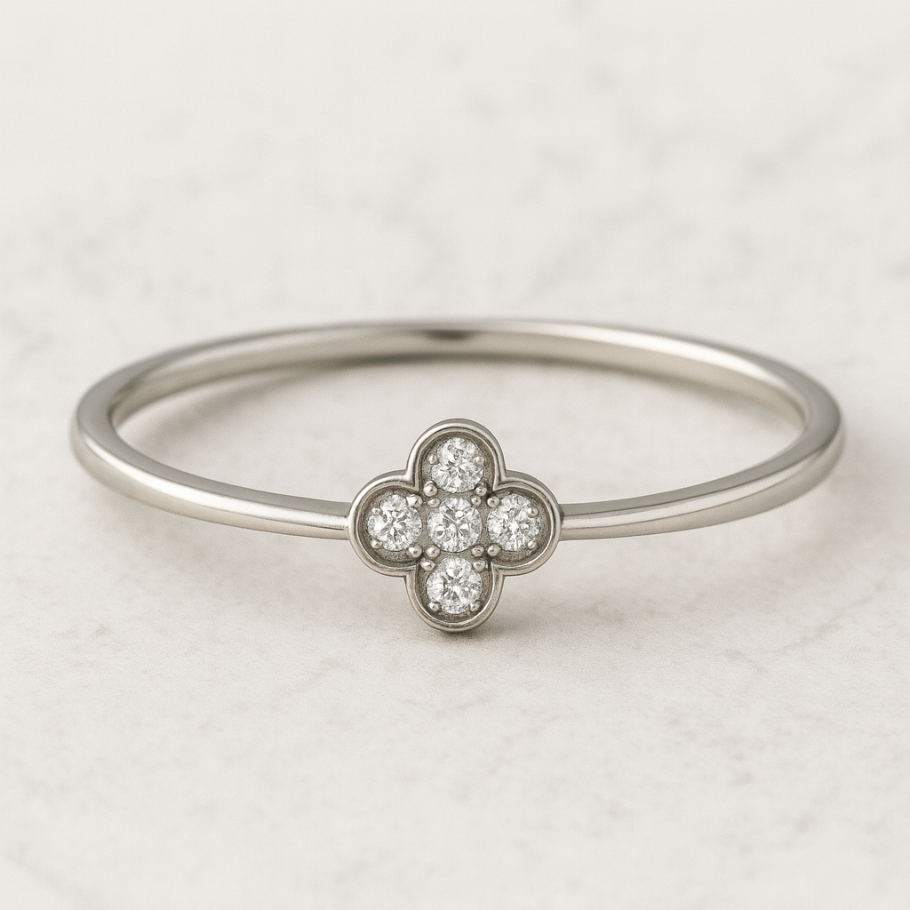 RIANNE Clover Bangle