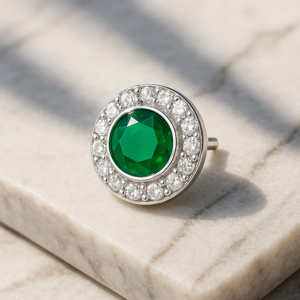 Rianne Emerald Halo Nosepin