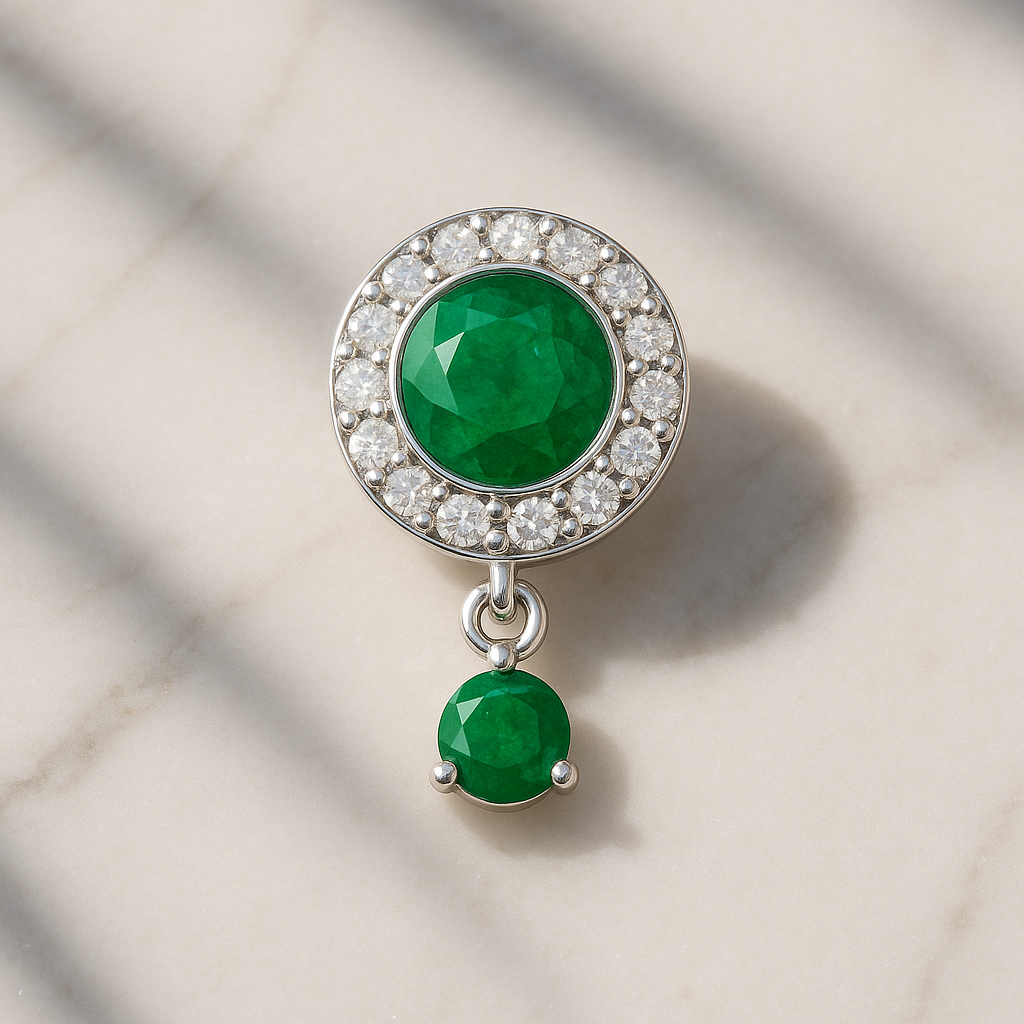 Rianne Halo Emerald Moissanite Nosepin