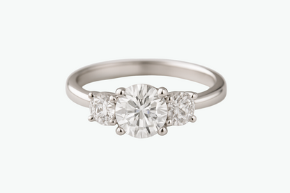 Rianne Three-Stone Diamond Ring