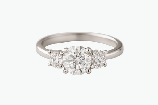 Rianne Three-Stone Diamond Ring