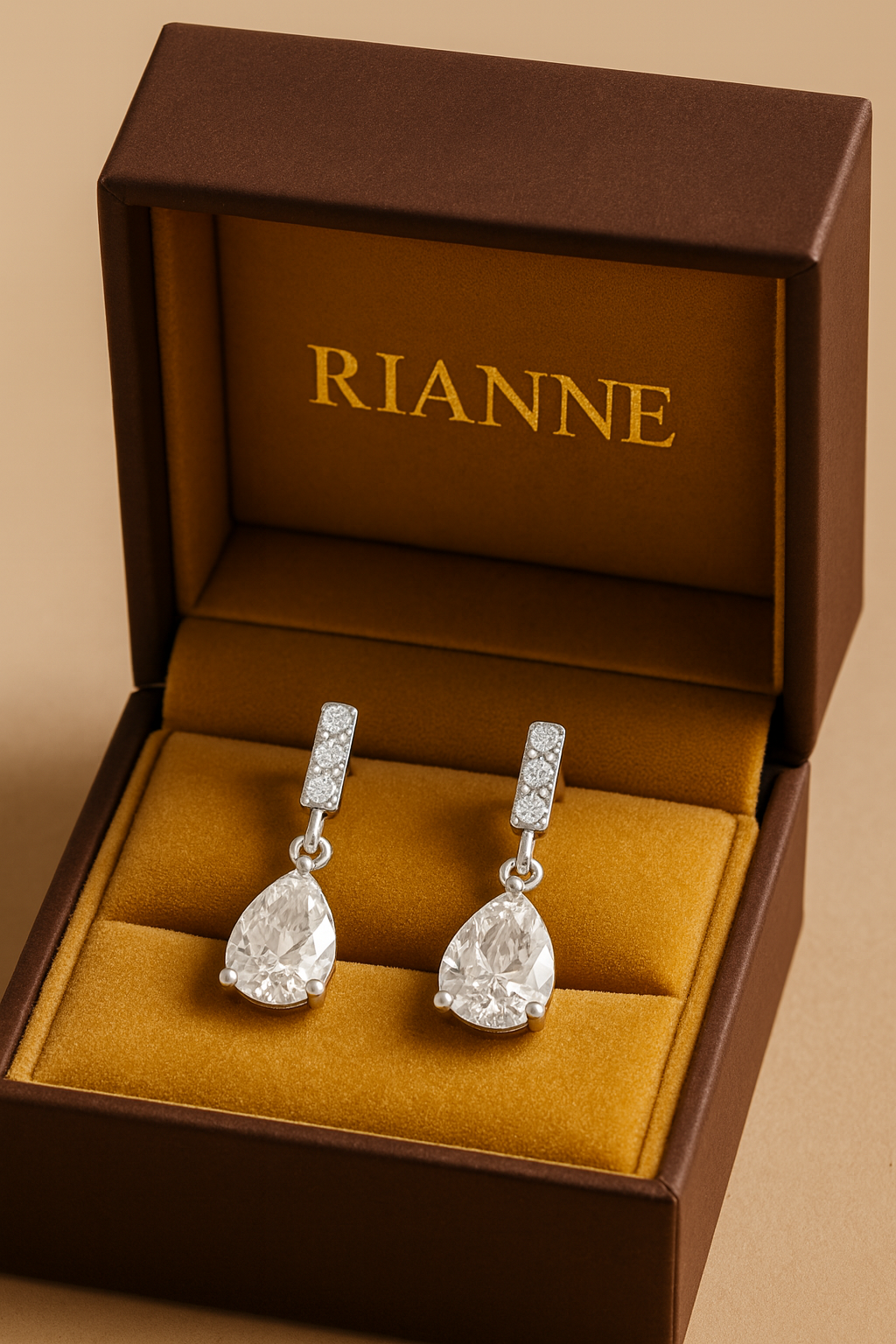 Rianne Princess Halo Studs