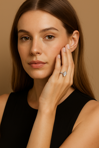 Rianne Oval Diamond Pavé Ring