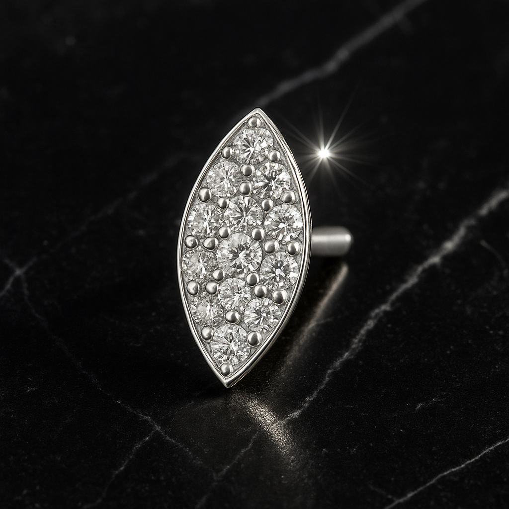 Rianne Marquise Diamond Cluster Nosepin