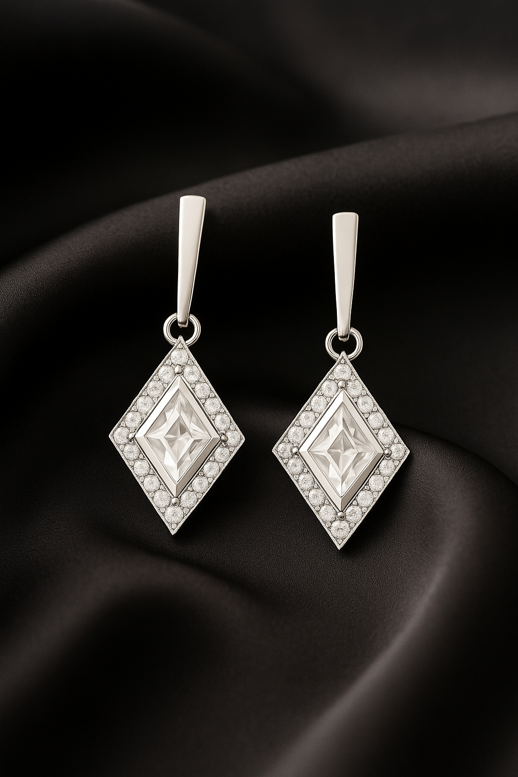 Rianne Diamond Halo Kite Earrings